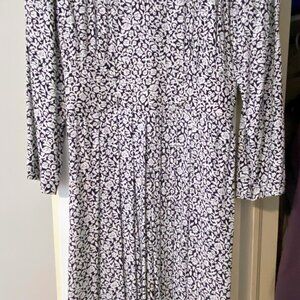 Elegant vintage Karin Stevens Floral Dress petite 8